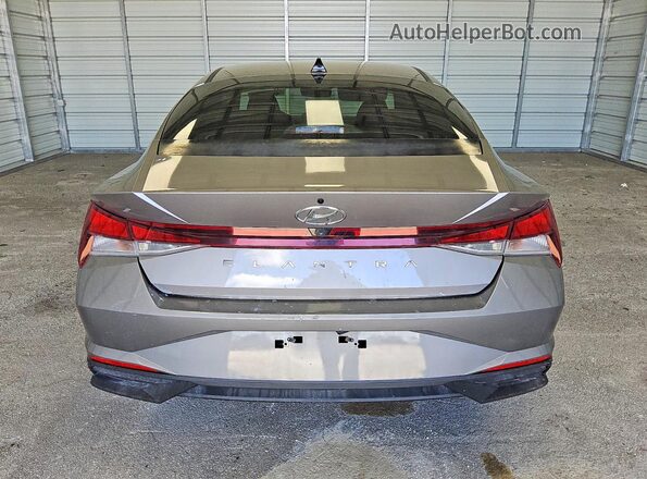KMHLM4AG2MU069416 2021 HYUNDAI ELANTRA Gray Vista trasera
