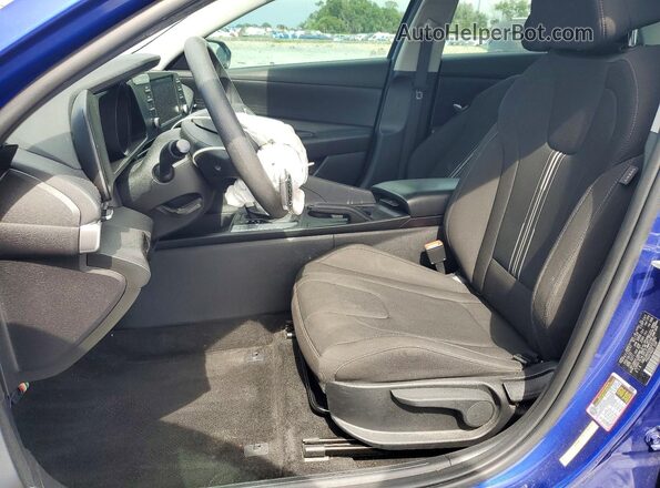 KMHLM4AG3NU331882 2022 HYUNDAI ELANTRA Blue Widok wnętrza z przodu