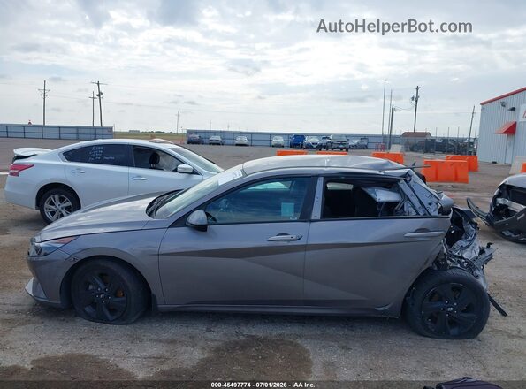 KMHLM4AG3PU511883 2023 HYUNDAI ELANTRA Gray Vista interior trasera