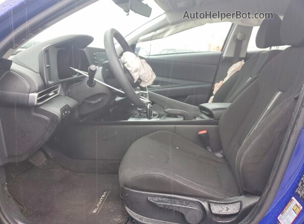 KMHLM4AG5NU310046 2022 HYUNDAI ELANTRA Blue Вид салону спереду