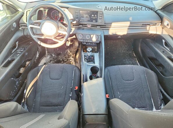 KMHLM4AG6MU161127 2021 HYUNDAI ELANTRA White Вид панелі приладів