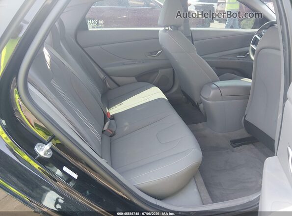 KMHLM4AG7NU294402 2022 HYUNDAI ELANTRA Black VIN կոդի պիտակի տեսք