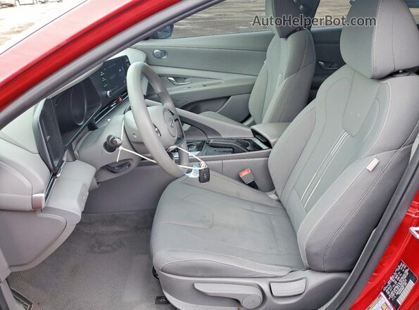 KMHLM4AG7NU353318 2022 HYUNDAI ELANTRA Red Front interior view