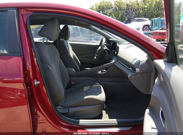 KMHLM4AG7PU587770 2023 HYUNDAI ELANTRA Red Widok wnętrza z przodu