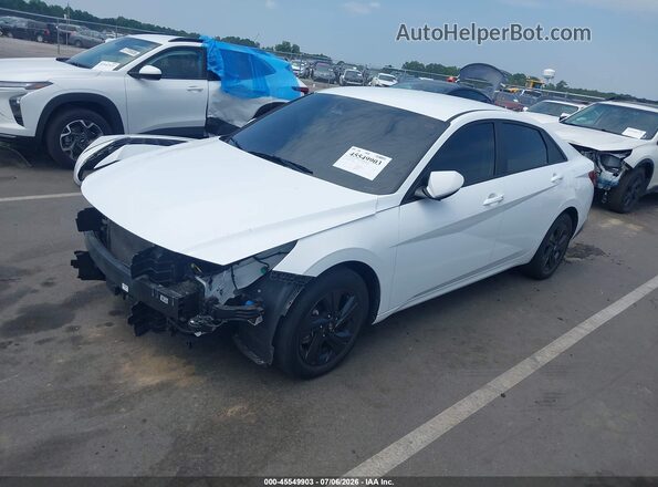KMHLM4AJ3NU027608 2022 HYUNDAI ELANTRA HYBRID White წინა მარცხენა ხედი სამი მეოთხედიდან