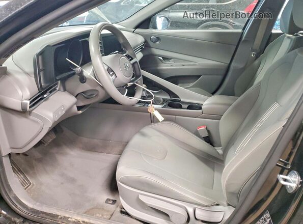 KMHLM4AJ3PU080960 2023 HYUNDAI ELANTRA Black Սալոնի դիմացի տեսք