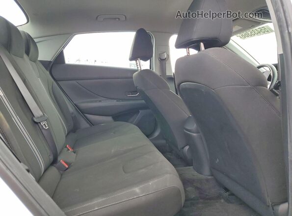KMHLM4AJ8PU060039 2023 HYUNDAI ELANTRA White Vista de los asientos traseros