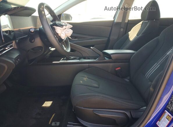 KMHLM4DG0RU640730 2024 HYUNDAI ELANTRA Blue Widok wnętrza z przodu