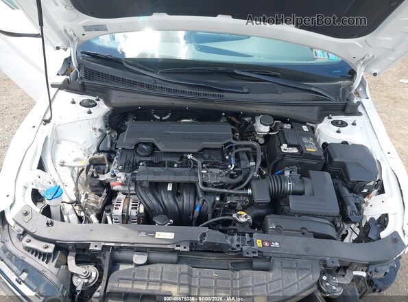 KMHLM4DG0RU769504 2024 HYUNDAI ELANTRA Белый Вид сзади