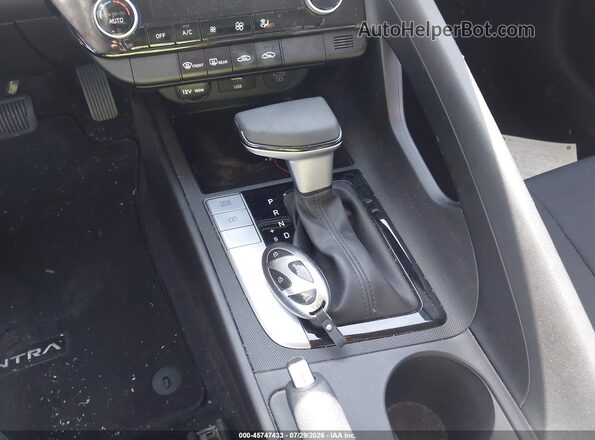 KMHLM4DG2RU658260 2024 HYUNDAI ELANTRA Gray Vista del salpicadero