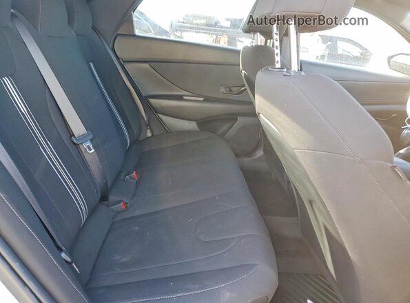 KMHLM4DG2SU974005 2025 HYUNDAI ELANTRA White Rear seats view