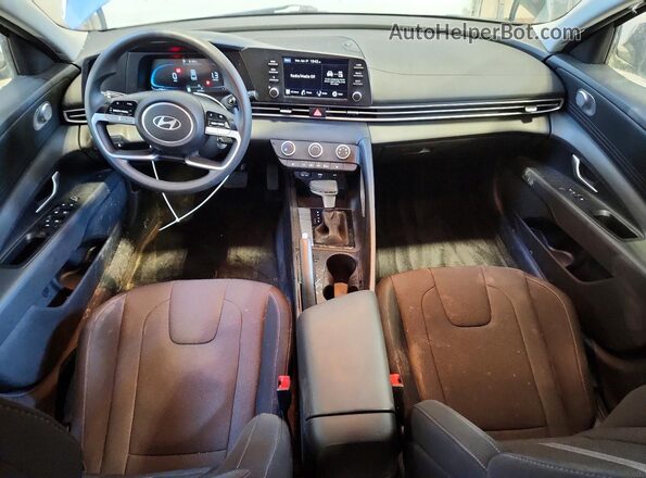 KMHLM4DG2TU123761 2026 HYUNDAI ELANTRA Black Вид панелі приладів