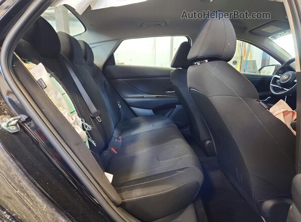 KMHLM4DG2TU123761 2026 HYUNDAI ELANTRA Black Вид задніх сидінь