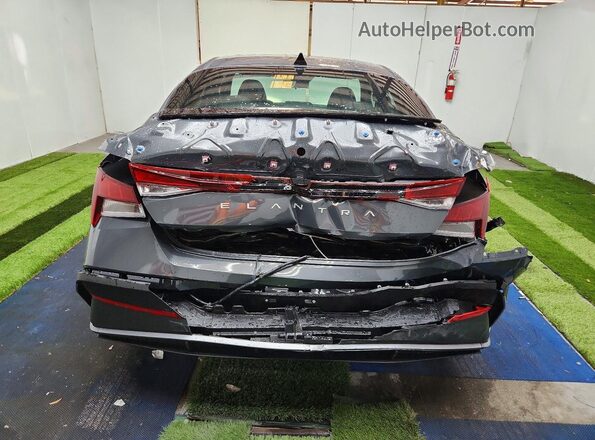 KMHLM4DG2TU172734 2026 HYUNDAI ELANTRA Gray Вид ззаду