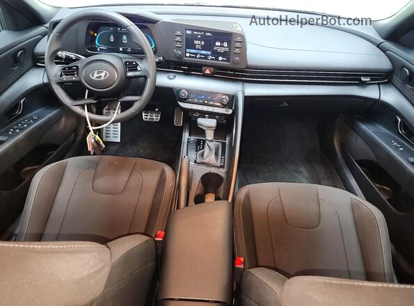 KMHLM4DG2TU172734 2026 HYUNDAI ELANTRA Gray Вид панелі приладів