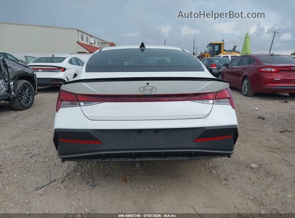 KMHLM4DG2TU219633 2026 HYUNDAI ELANTRA White 