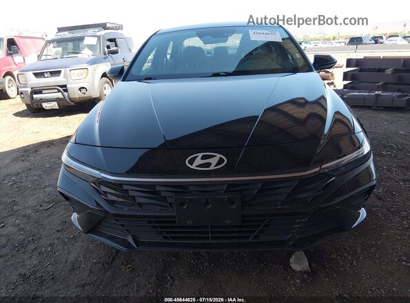 KMHLM4DG3RU697875 2024 HYUNDAI ELANTRA Black Widok zestawu wskaźników