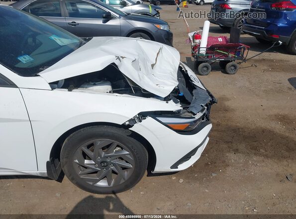 KMHLM4DG3RU751806 2024 HYUNDAI ELANTRA White 
