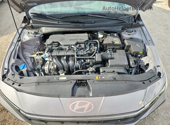 KMHLM4DG3TU106564 2026 HYUNDAI ELANTRA Silver Widok wnętrza z tyłu
