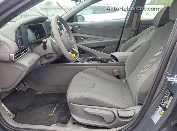 KMHLM4DG3TU221150 2026 HYUNDAI ELANTRA Gray Widok wnętrza z przodu