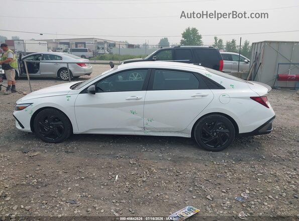 KMHLM4DG3TU239051 2026 HYUNDAI ELANTRA White სალონის 360-გრადუსიანი ხედი