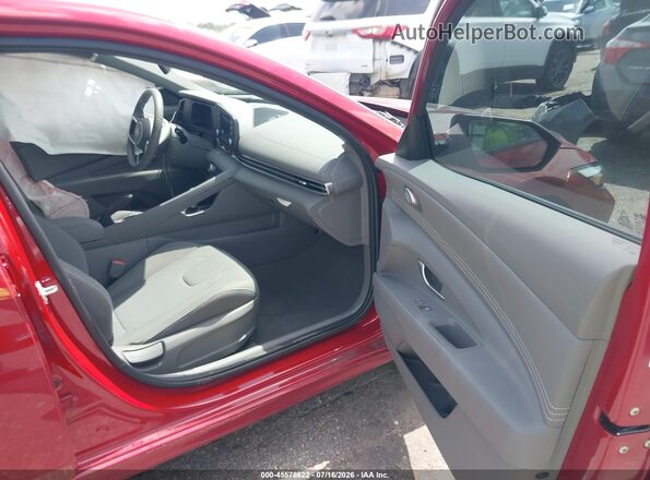 KMHLM4DG4TU137158 2026 HYUNDAI ELANTRA Red წინა სალონის ხედი