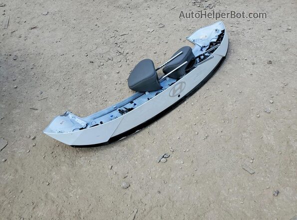 KMHLM4DG4TU138293 2026 HYUNDAI ELANTRA White Widok komory silnika