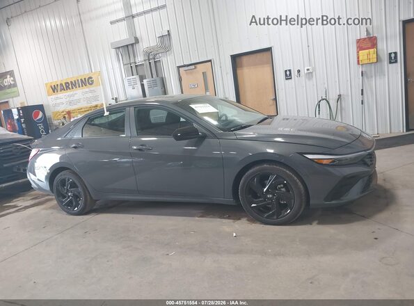KMHLM4DG6TU227699 2026 HYUNDAI ELANTRA Gray Widok wnętrza 360 stopni