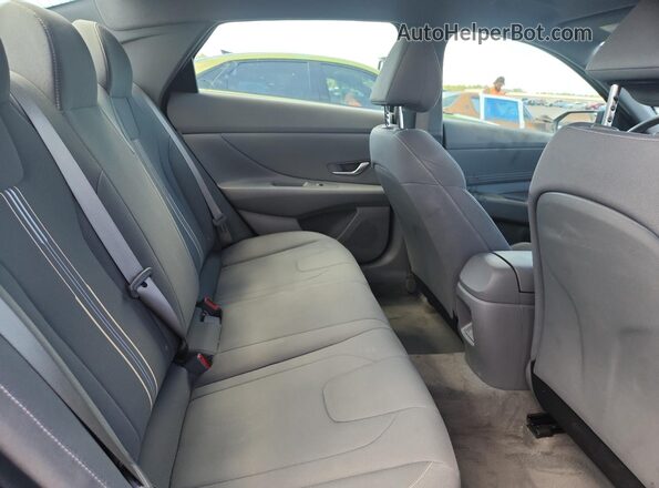 KMHLM4DG7SU017675 2025 HYUNDAI ELANTRA Gray Հետևի նստատեղերի տեսք