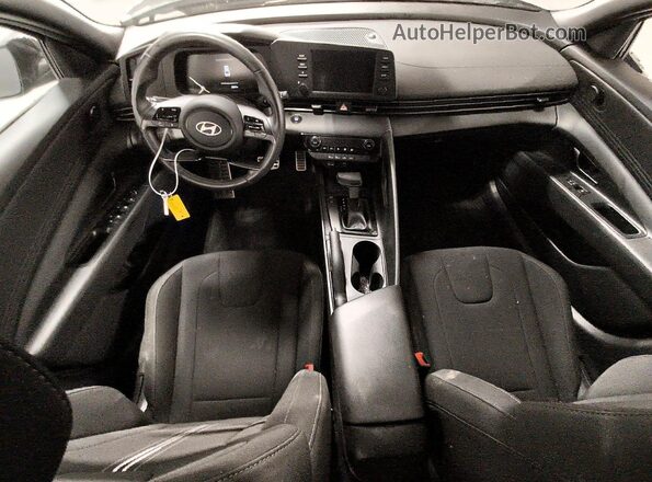 KMHLM4DG7SU023217 2025 HYUNDAI ELANTRA Gray წინა პანელის ხედი