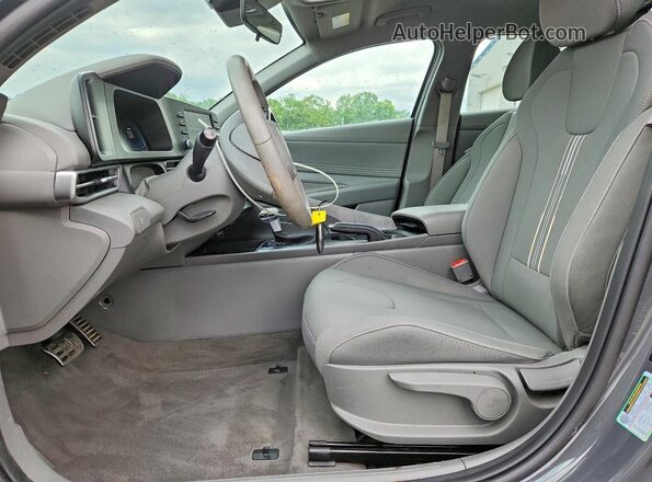 KMHLM4DG7SU960861 2025 HYUNDAI ELANTRA Gray Սալոնի դիմացի տեսք