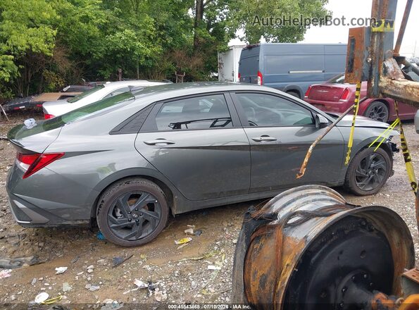 KMHLM4DG8TU105443 2026 HYUNDAI ELANTRA Gray Vista interior trasera