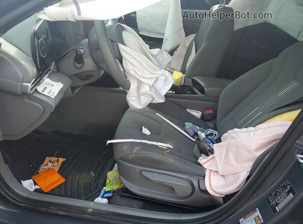 KMHLM4DGXRU655879 2024 HYUNDAI ELANTRA Gray Widok wnętrza z przodu