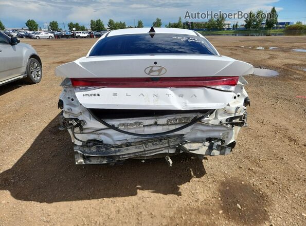 KMHLM4DGXRU670835 2024 HYUNDAI ELANTRA White Widok z tyłu