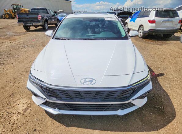 KMHLM4DGXRU670835 2024 HYUNDAI ELANTRA White Widok z przodu