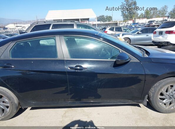 KMHLM4DGXRU731746 2024 HYUNDAI ELANTRA Black 360 interior view