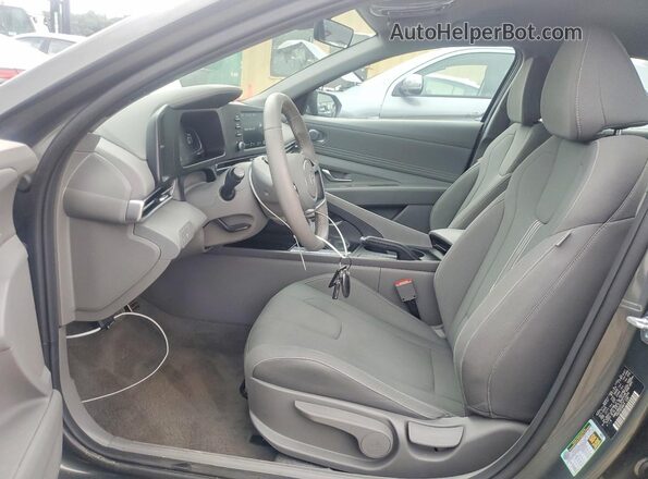 KMHLM4DGXTU113334 2026 HYUNDAI ELANTRA Gray Սալոնի դիմացի տեսք