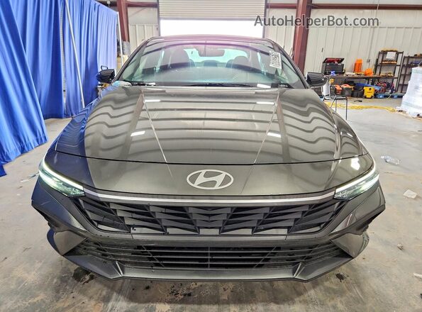 KMHLM4DGXTU113348 2026 HYUNDAI ELANTRA Серый Вид спереди