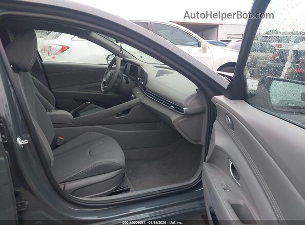 KMHLM4DGXTU123376 2026 HYUNDAI ELANTRA Gray Widok wnętrza z przodu
