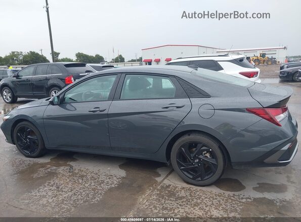 KMHLM4DGXTU123376 2026 HYUNDAI ELANTRA Gray Widok wnętrza 360 stopni