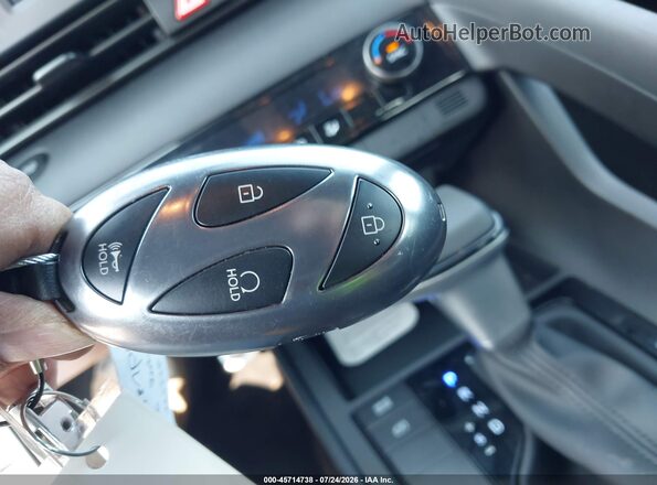 KMHLM4DGXTU194416 2026 HYUNDAI ELANTRA White წინა პანელის ხედი