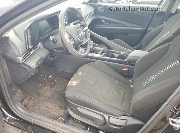 KMHLM4DJ4TU199879 2026 HYUNDAI ELANTRA Black წინა სალონის ხედი