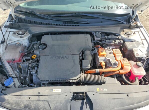 KMHLN4AJXMU007643 2021 HYUNDAI ELANTRA White Rear interior view