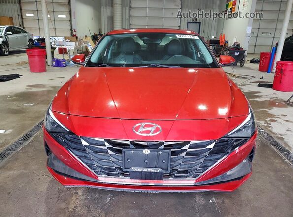 KMHLP4AG0NU333418 2022 HYUNDAI ELANTRA Red Դիմացի տեսք