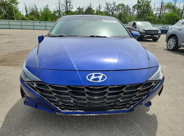 KMHLP4AG1PU405875 2023 HYUNDAI ELANTRA Blue Widok z przodu