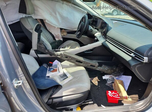 KMHLP4AG3PU406624 2023 HYUNDAI ELANTRA Gray Widok wnętrza z przodu