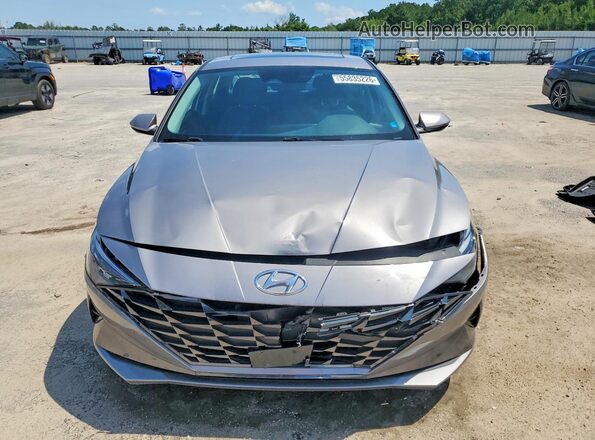 KMHLP4AG8PU455320 2023 HYUNDAI ELANTRA Серебряный Вид спереди