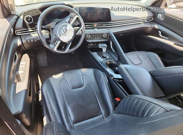 KMHLP4AG9PU508302 2023 HYUNDAI ELANTRA Black Widok deski rozdzielczej