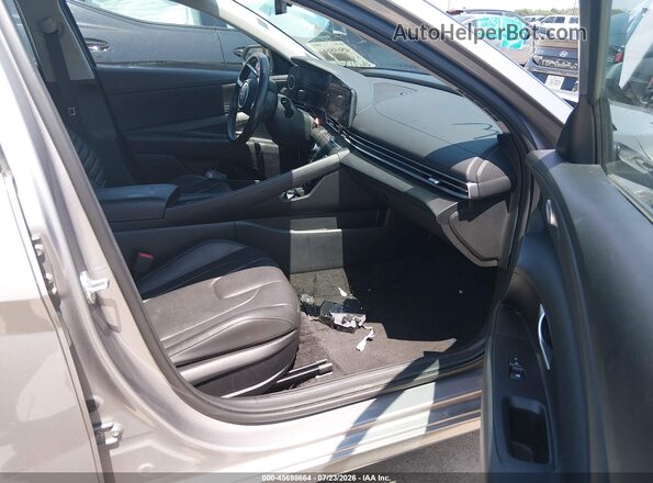 KMHLP4DG2SU968941 2025 HYUNDAI ELANTRA Gray Vista interior delantera