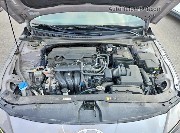 KMHLP4DG3RU739775 2024 HYUNDAI ELANTRA Silver Vista interior trasera